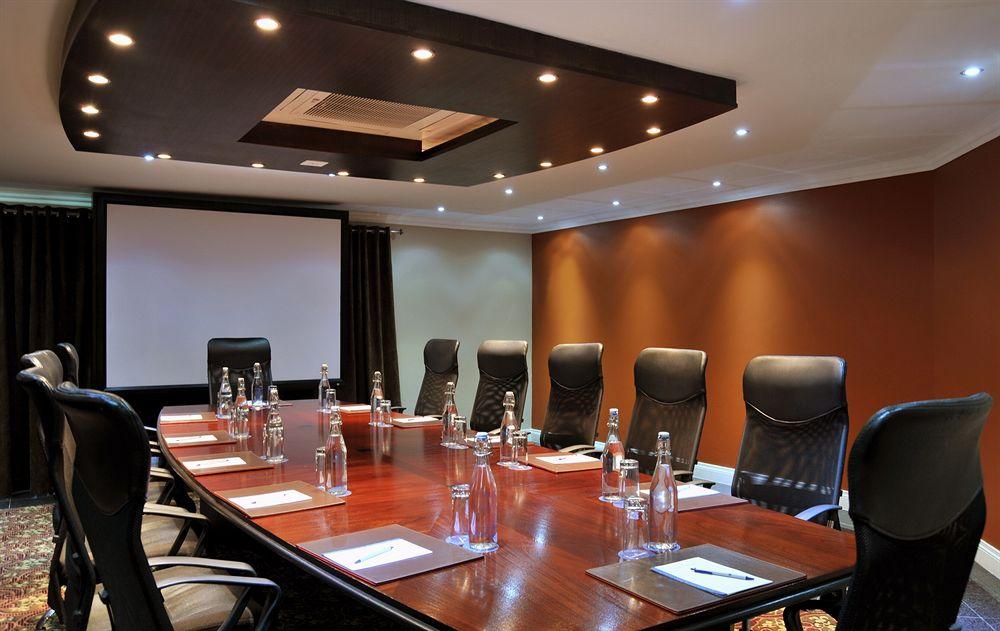 Protea Hotel By Marriott Midrand Exterior foto
