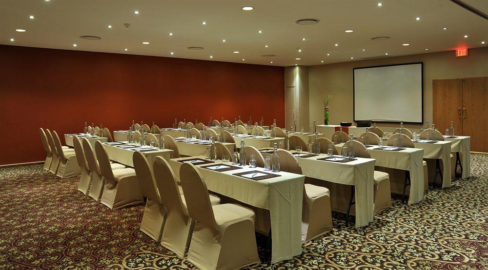 Protea Hotel By Marriott Midrand Exterior foto