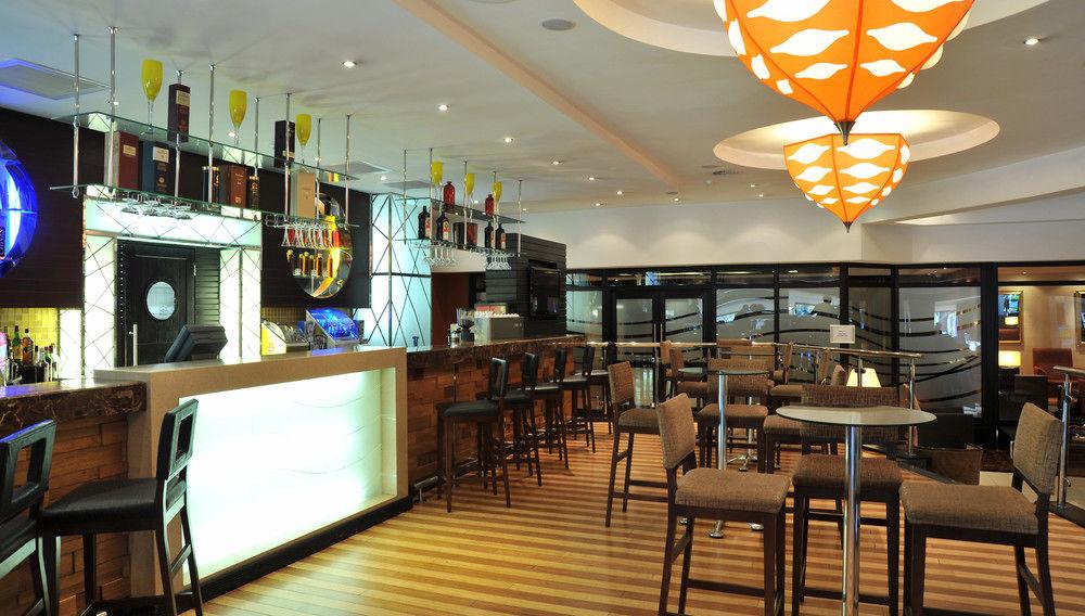 Protea Hotel By Marriott Midrand Exterior foto