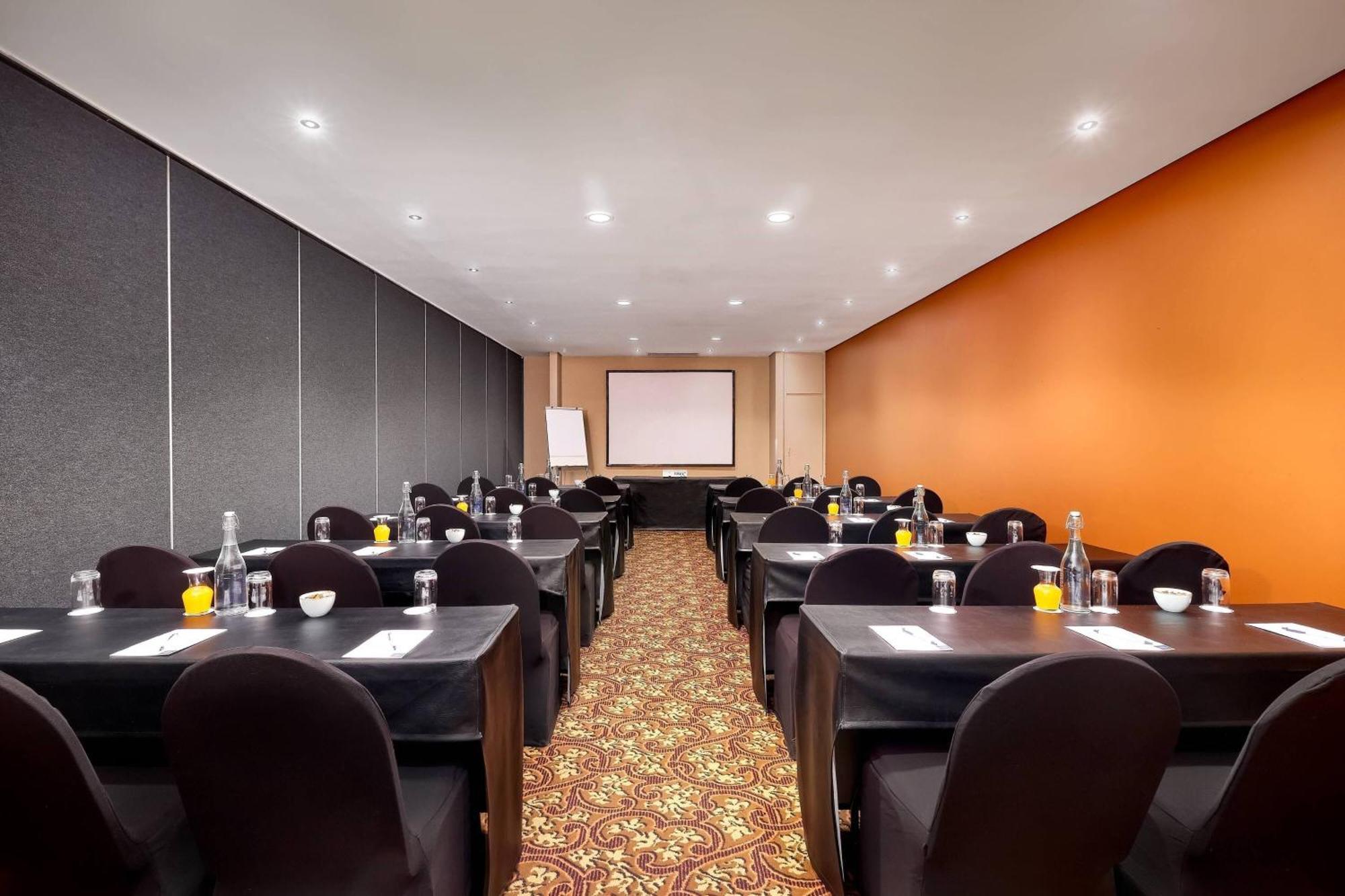 Protea Hotel By Marriott Midrand Exterior foto