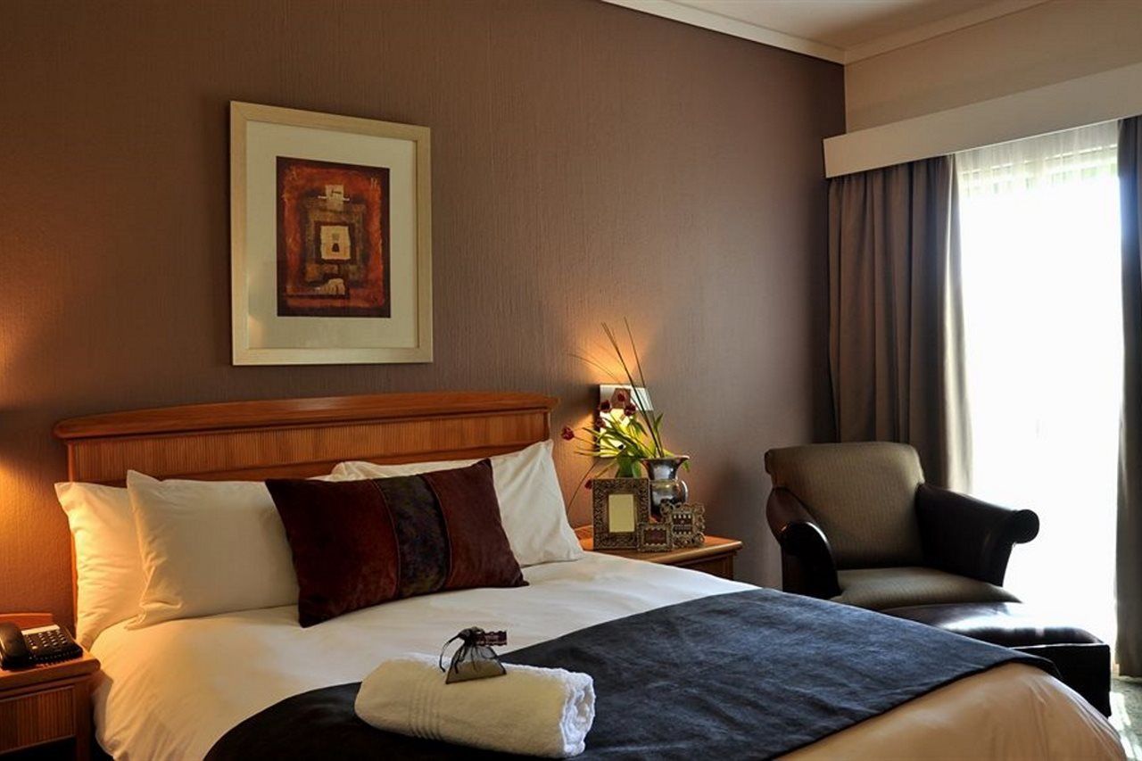Protea Hotel By Marriott Midrand Exterior foto