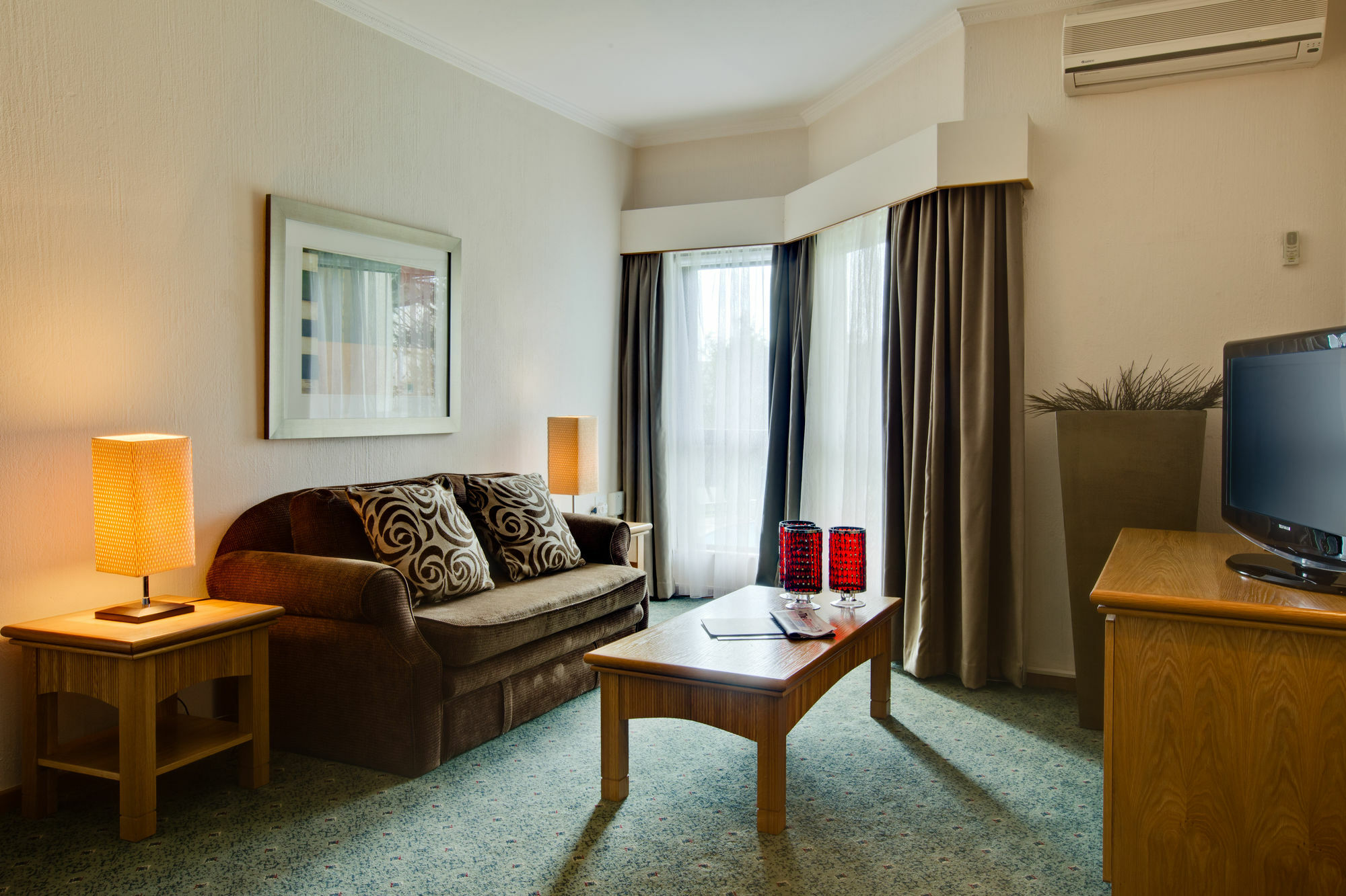 Protea Hotel By Marriott Midrand Exterior foto