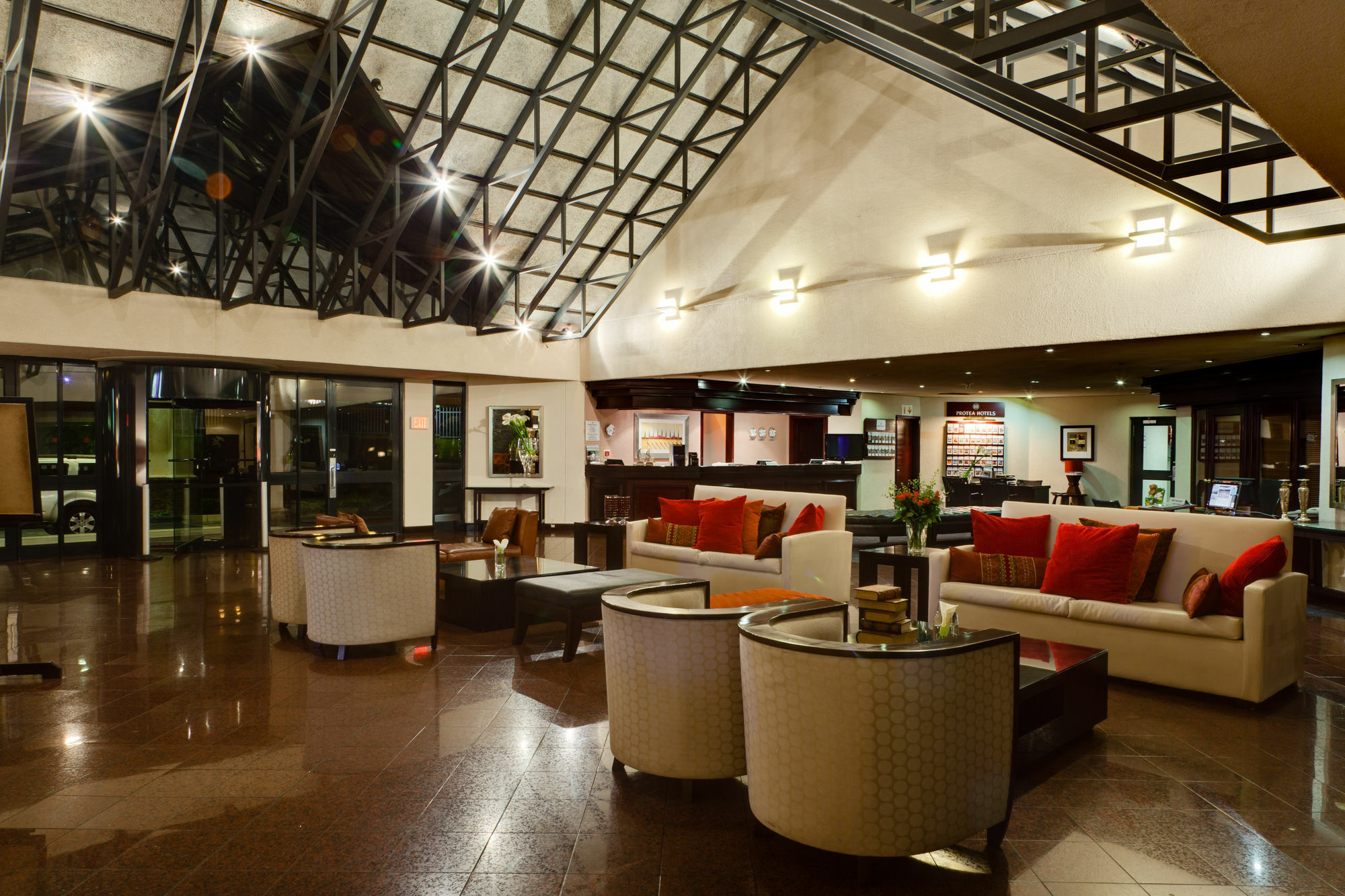 Protea Hotel By Marriott Midrand Exterior foto